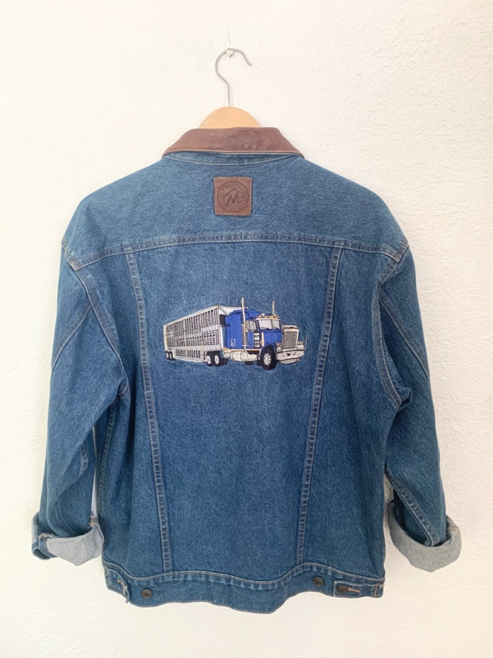 Rare Vintage Marlboro Truck Emblem Denim Jean Trucker Jacket Leather Collar 90s - Picture 8 of 15